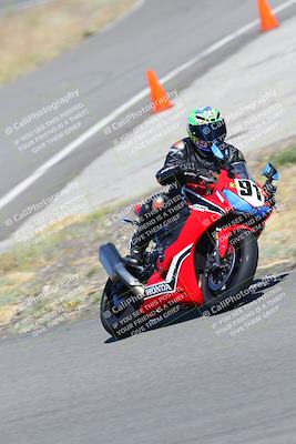 media/Oct-14-2023-TrackXperience (Sat) [[0517685739]]/Level 3/session 4 turn 6/